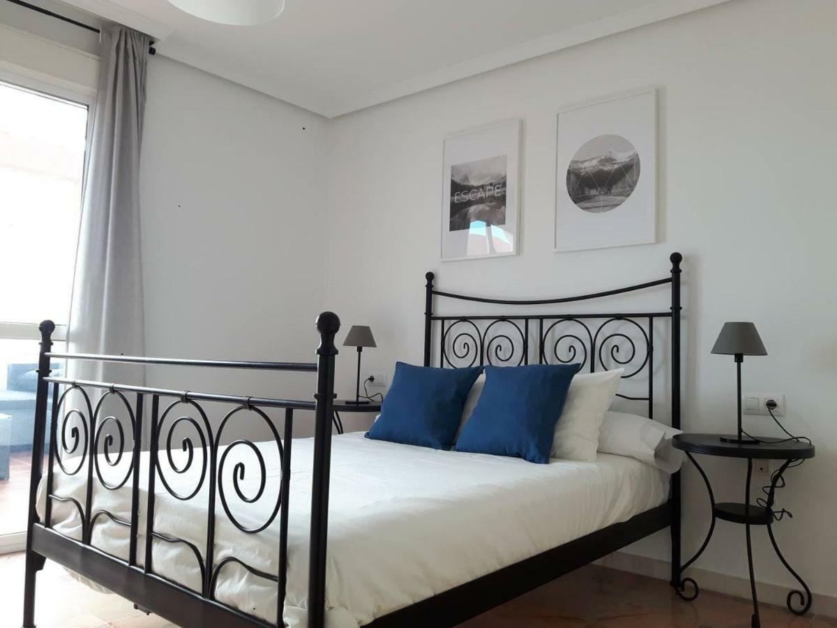 Duplex Con Impresionantes Vistas Al Mar Lejlighed Benalmádena Eksteriør billede