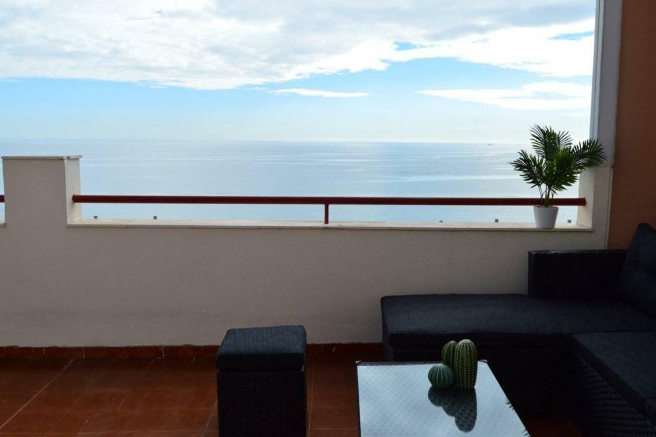 Duplex Con Impresionantes Vistas Al Mar Lejlighed Benalmádena Eksteriør billede